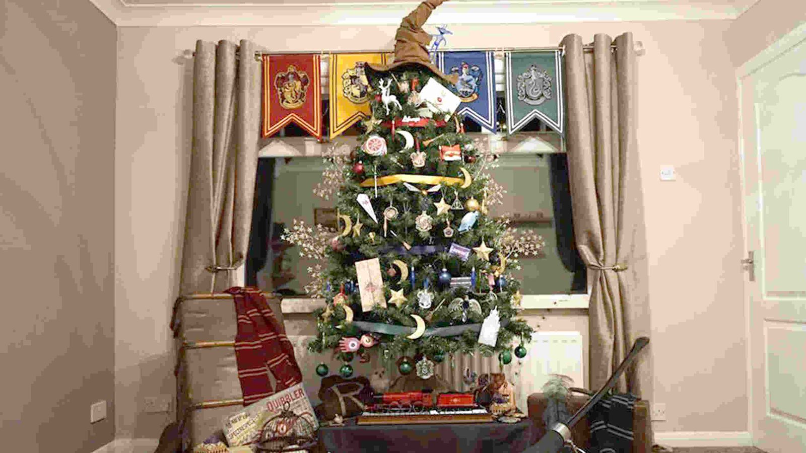 harry potter christmas tree